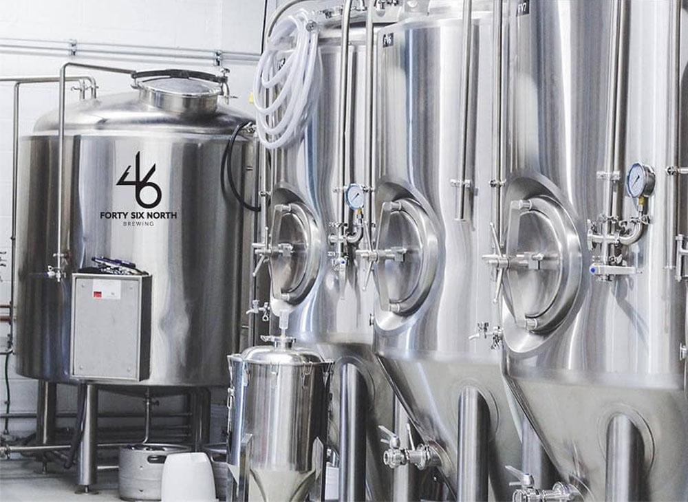 <b>46 North Brewing Corp Canada - 7BBL Craft Brewery Equipment by TIANTAI</b>